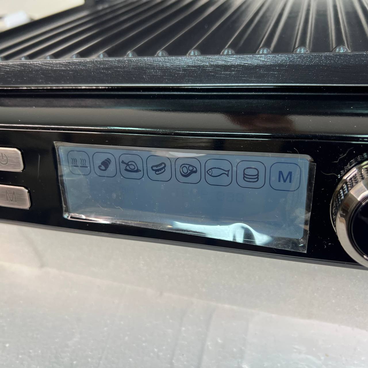 Электрогриль RED SOLUTION RGM-G850P
