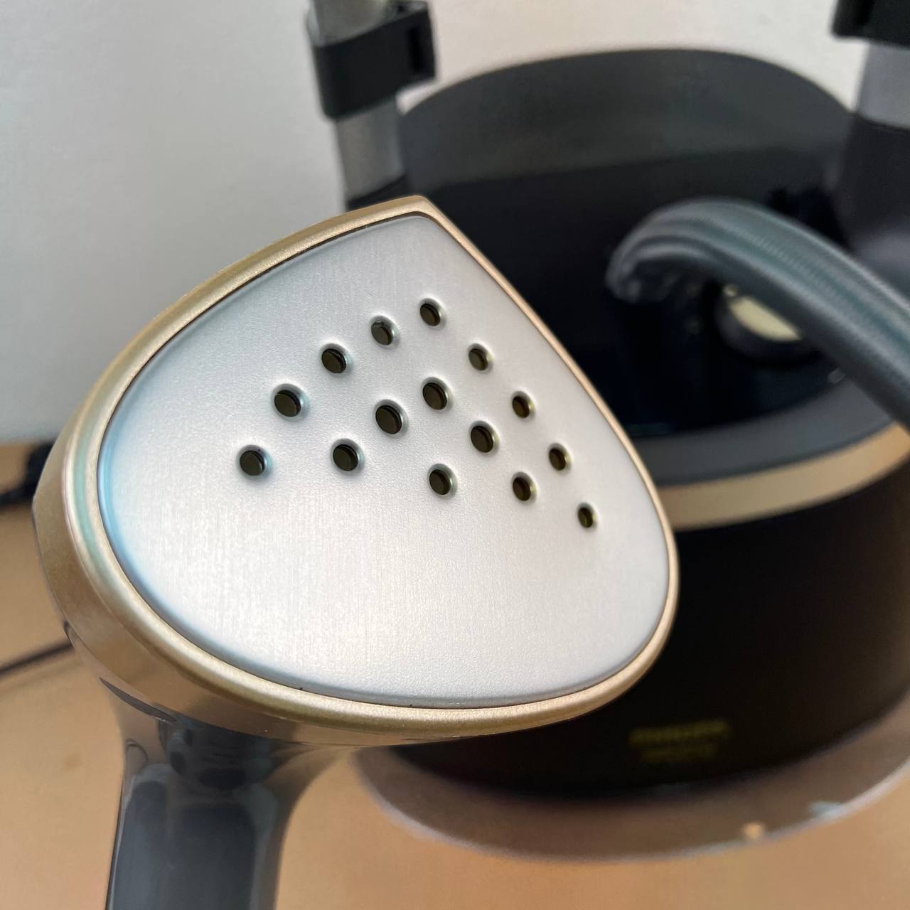 Вертикальный отпариватель Philips STE3170/80 