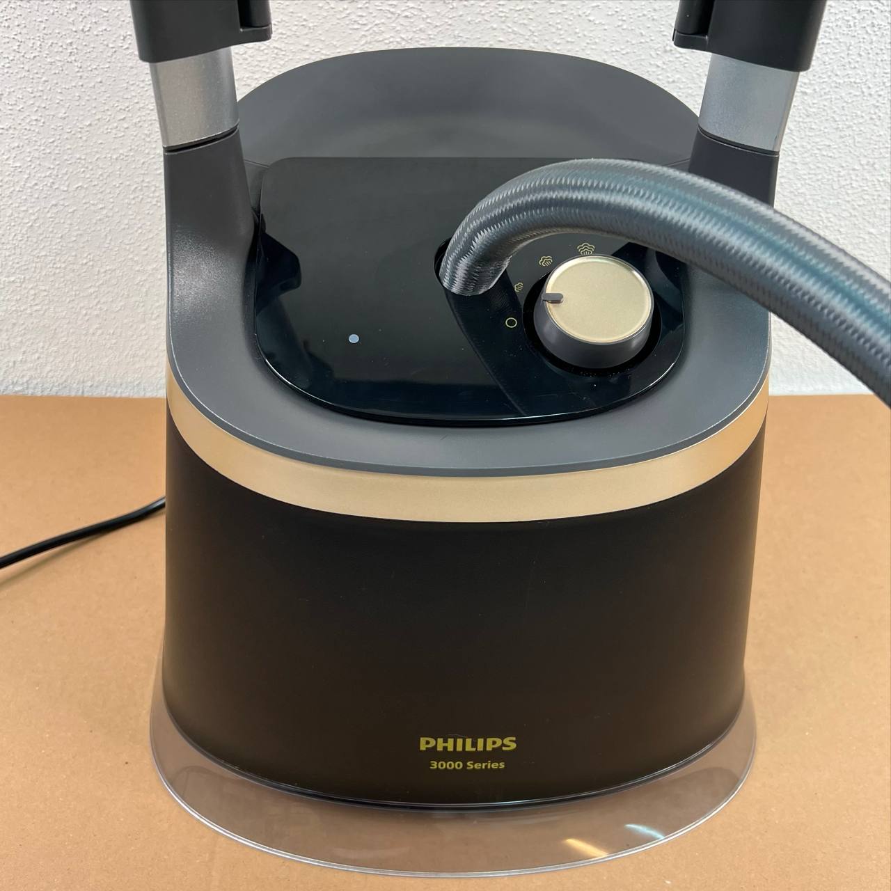 Вертикальный отпариватель Philips STE3170/80 