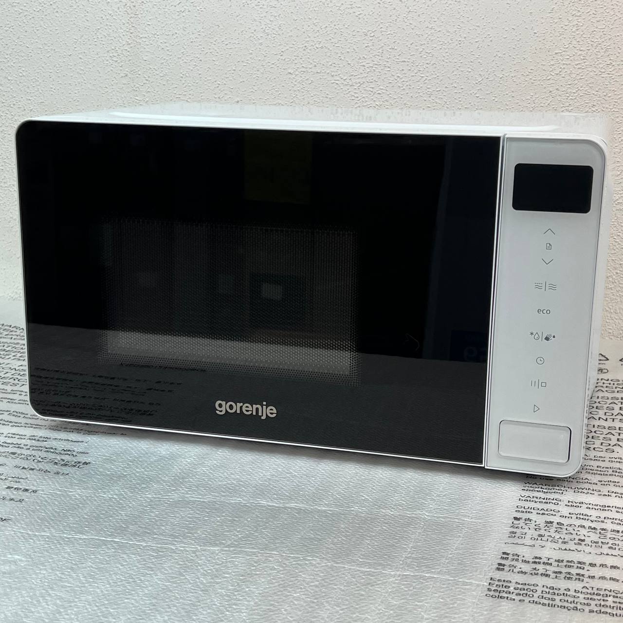 Микроволновая печь Gorenje MO20S4W